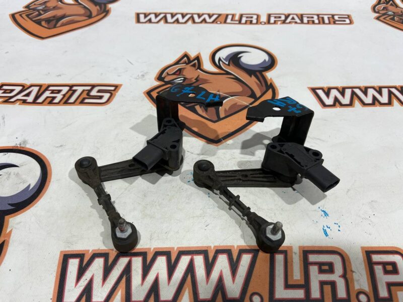 LR098914 Front suspension height sensor Land Rover Discovery 5 L462 (2017-) Used - Image 21