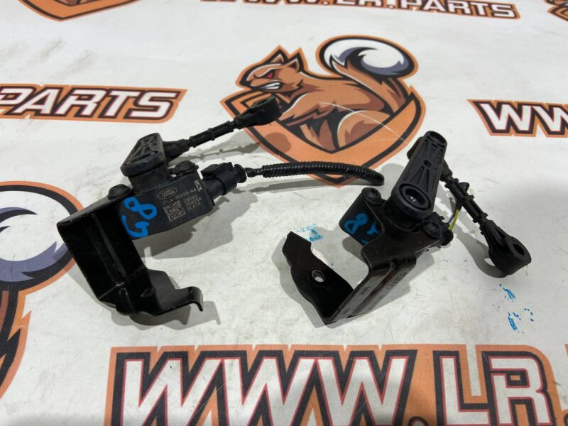 LR098914 Front suspension height sensor Land Rover Discovery 5 L462 (2017-) Used - Image 24
