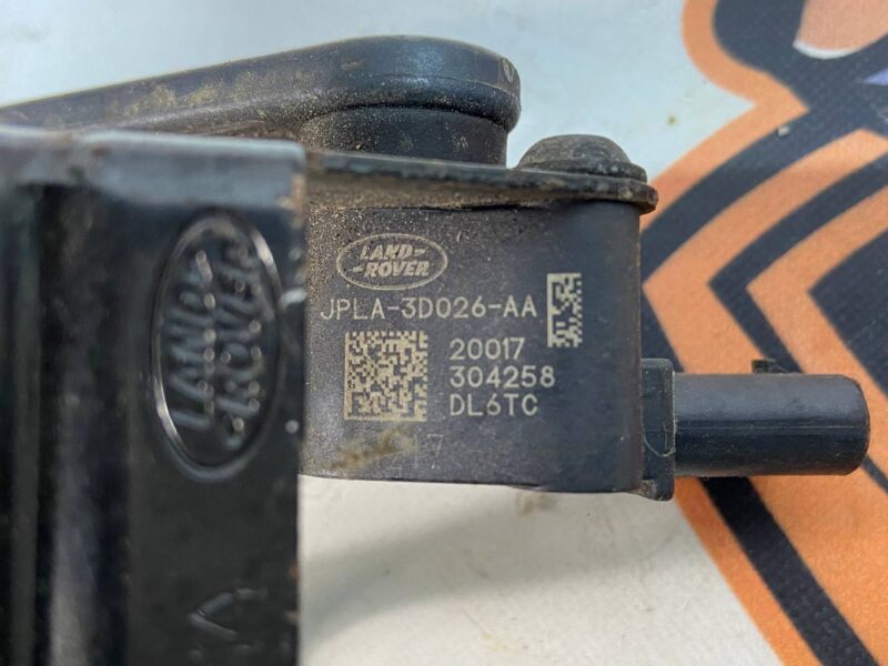LR098914 Front suspension height sensor Land Rover Discovery 5 L462 (2017-) Used - Image 29