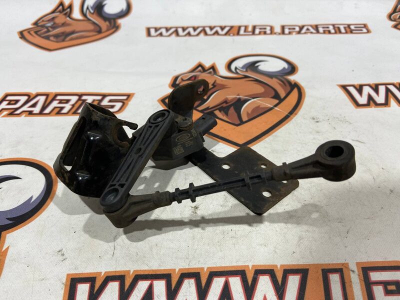 LR098915 Rear Suspension Height Level Sensor Land Rover Discovery 5 L462 (2017-) Used - Image 25