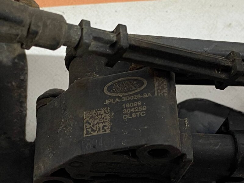 LR098915 Rear Suspension Height Level Sensor Land Rover Discovery 5 L462 (2017-) Used - Image 37