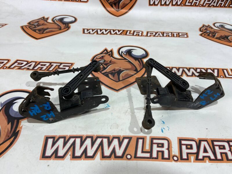 LR098915 Rear Suspension Height Level Sensor Land Rover Discovery 5 L462 (2017-) Used - Image 43