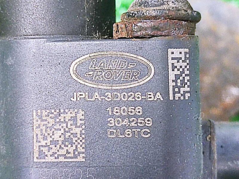 LR098915 Rear Suspension Height Level Sensor Land Rover Discovery 5 L462 (2017-) Used cost 32 € in stock 9 pcs.
