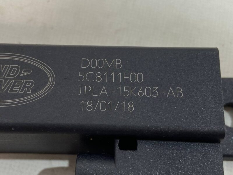 LR099137 Keyless access antenna module LAND ROVER DISCOVERY 5 Used - Image 16