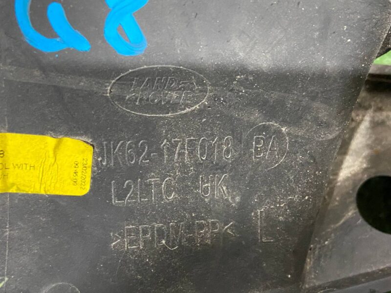 LR099442 Front bumper deflector left Range Rover Sport L494 (2014-2022) used cost 30 € in stock 1 pcs.
