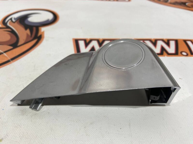 LR100139 Center console cover left Range Rover Sport L494 (2014-2022) used cost 20 € in stock 1 pcs.