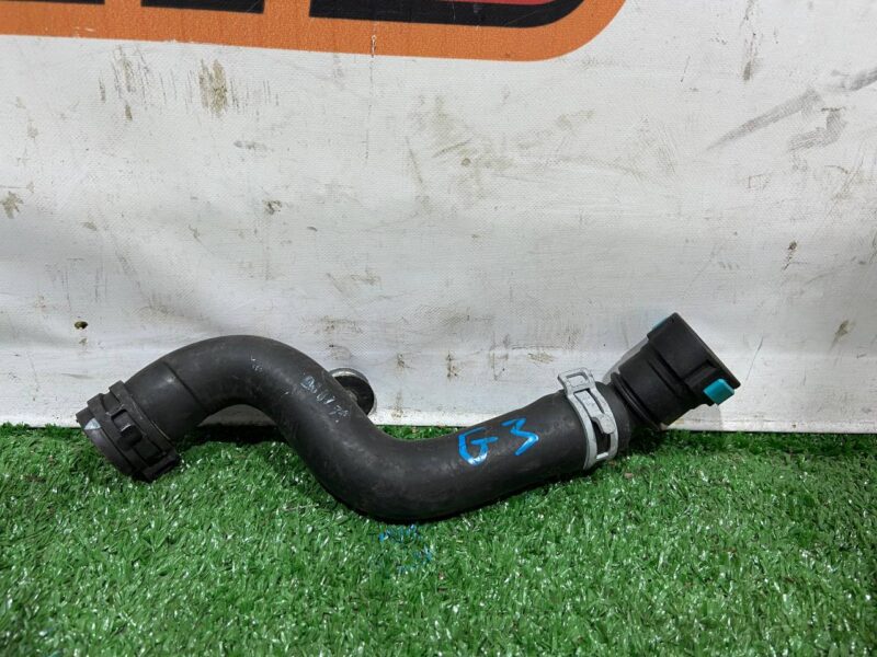 LR100549 Heater pipe Range Rover Sport L494 (2014-2022) used cost 80 € in stock 2 pcs.