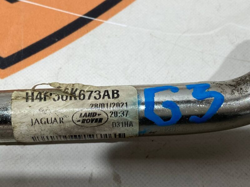 LR100575 Turbine return pipe Land Rover Discovery 5 L462 (2017-) used cost 14,54 € in stock 1 pcs.