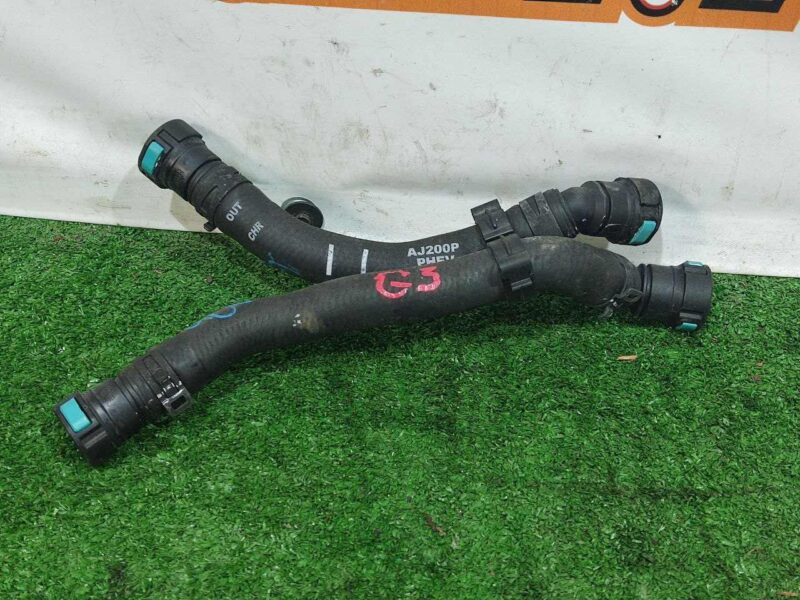 LR100950 Cooling system hose Range Rover Sport L494 (2014-2022) used cost 20 € in stock 1 pcs.