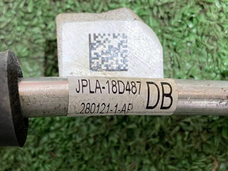 LR101275 Air conditioning pipe Range Rover Sport L494 (2014-2022) used cost 50 € in stock 1 pcs.