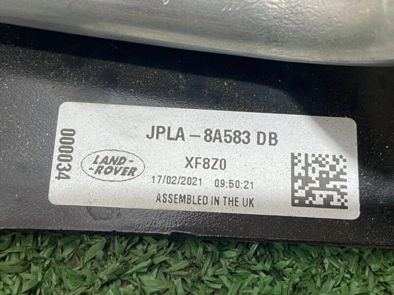 LR101692 Heater pipe Range Rover Sport L494 (2014-2022) used cost 100 € in stock 1 pcs.