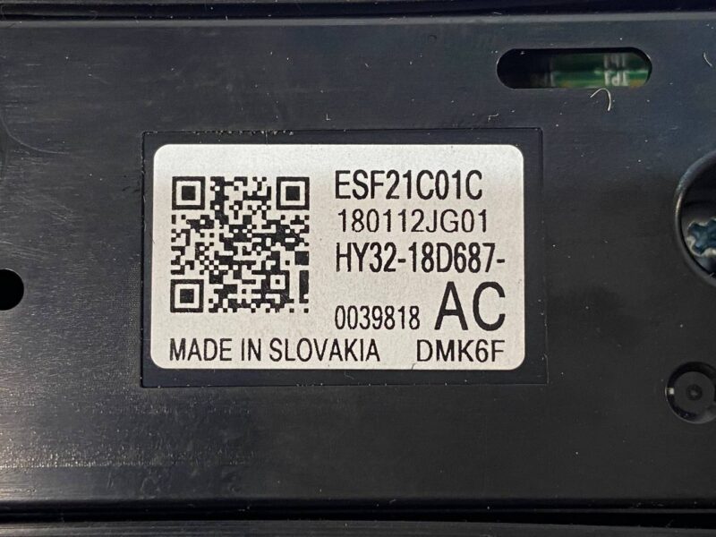 LR102079 Range Rover Sport L494 (2014-2022) Heated Seat Switch Used cost 35 € in stock 7 pcs.