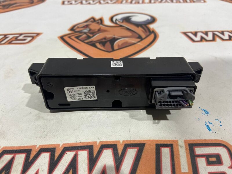 LR102079 Range Rover Sport L494 (2014-2022) Heated Seat Switch Used cost 35 € in stock 7 pcs.