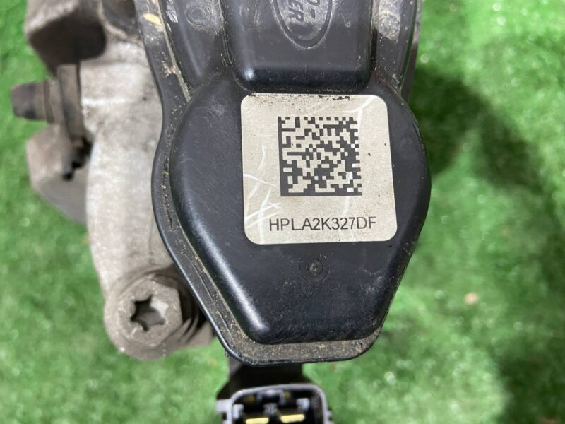 LR102242 Rear right caliper Land Rover Discovery 5 L462 (2017-) Used - Image 14