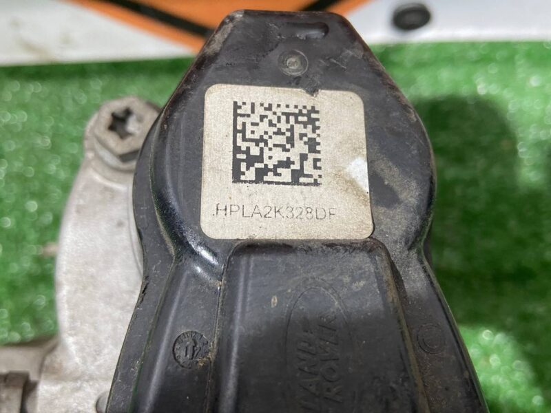 LR102245 Rear left caliper Land Rover Discovery 5 L462 (2017-) Used cost 83 € in stock 8 pcs.