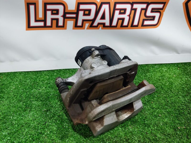 LR102245 Rear left caliper Land Rover Discovery 5 L462 (2017-) Used cost 83 € in stock 8 pcs.