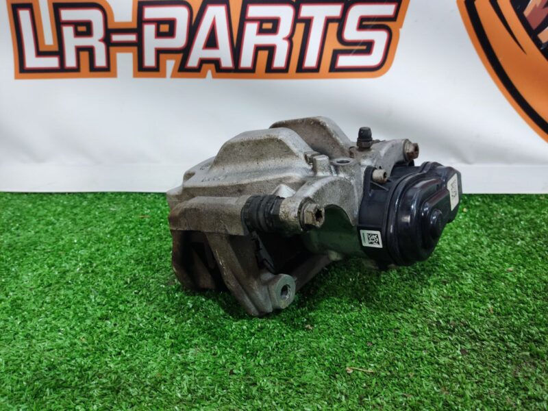 LR102245 Rear left caliper Land Rover Discovery 5 L462 (2017-) Used cost 83 € in stock 8 pcs.