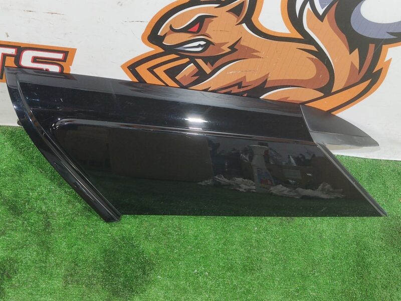 LR102622 Rear pillar trim right Range Rover Sport L494 (2014-2022) Used cost 50 € in stock 4 pcs.
