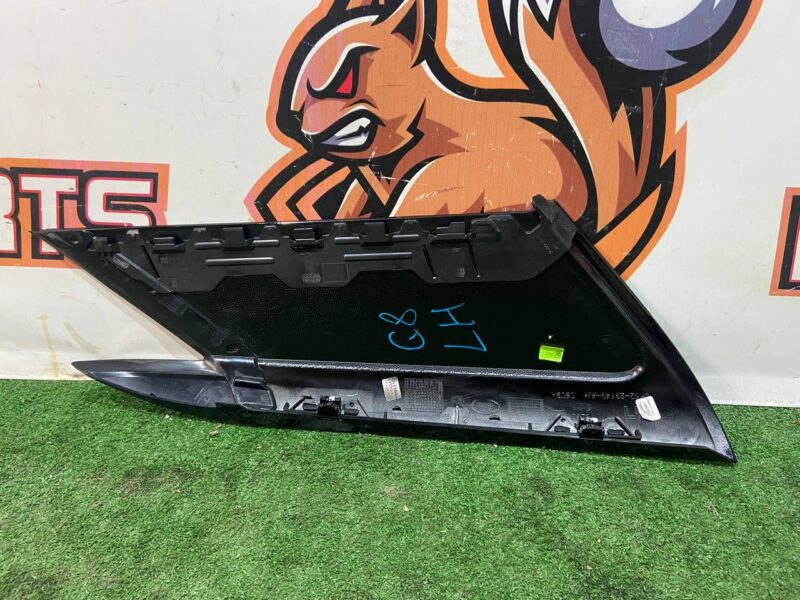 LR102623 Rear pillar trim left Range Rover Sport L494 (2014-2022) Used - Image 12