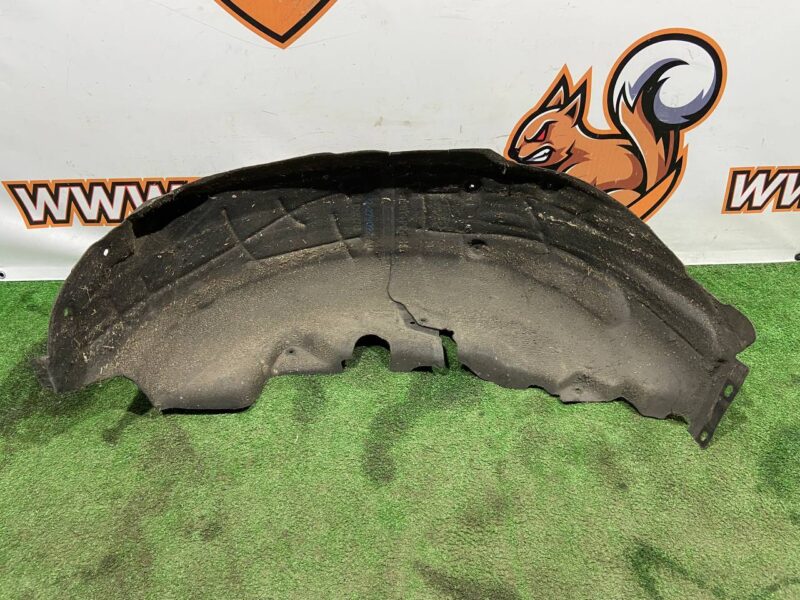 LR082812 Rear fender liner right wheel arch locker Land Rover Discovery 5 L462 (2017-) used cost 83 € in stock 1 pcs.