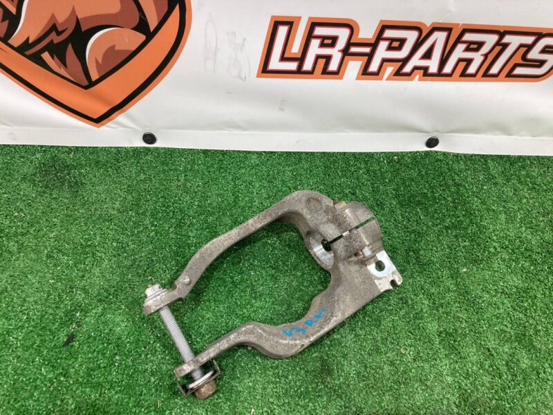 LR105282 Front right shock absorber bracket RANGE ROVER L405 13- Used cost 35 € in stock 5 pcs.