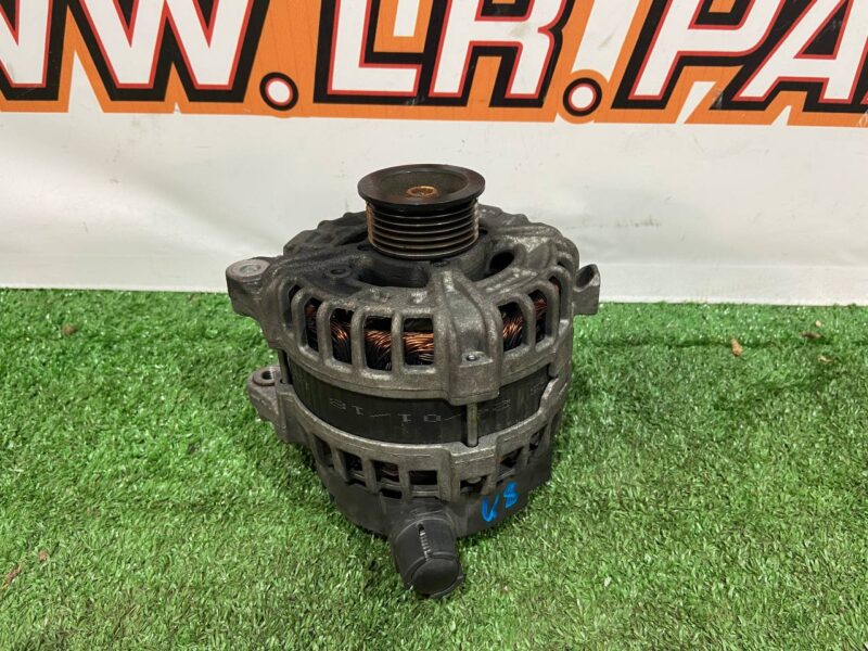 LR105985 Generator 2.0D 2.0IE Range Rover Velar L560 (2018-) Used - Image 14