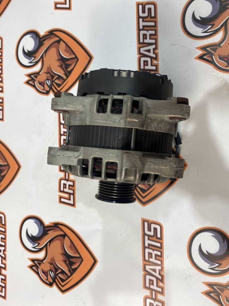 LR105985 Generator 2.0D 2.0IE Range Rover Velar L560 (2018-) Used cost 140 € in stock 1 pcs.
