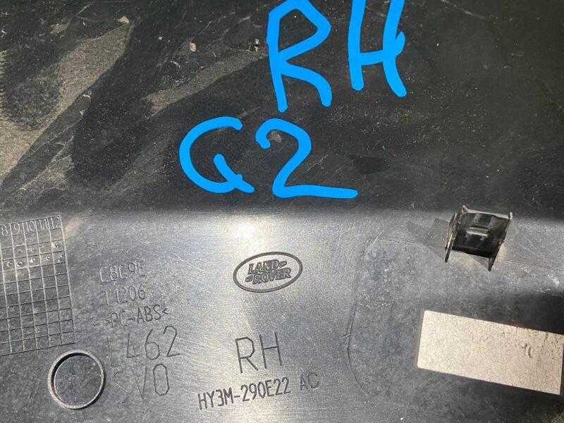 LR106670 Wheel arch fender moulding rear right Land Rover Discovery 5 used cost 90 € in stock 1 pcs.