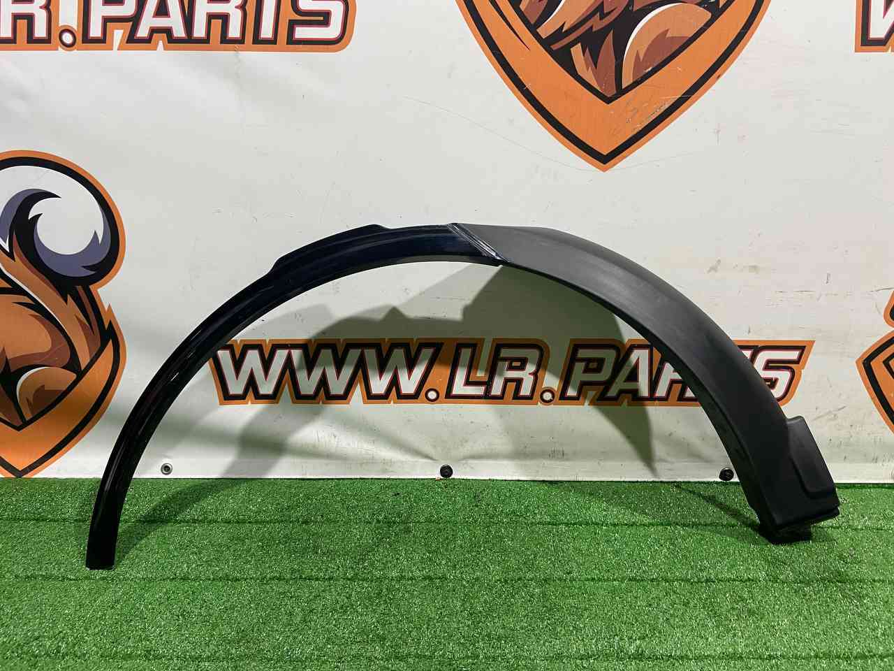 LR106670 Wheel arch fender moulding rear right Land Rover Discovery 5 used cost 90 € in stock 1 pcs.