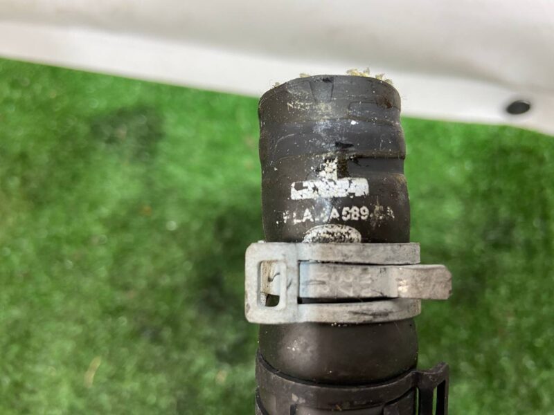 LR106822 Cooling pipe Range Rover Sport L494 (2014-2022) Used cost 30 € in stock 4 pcs.