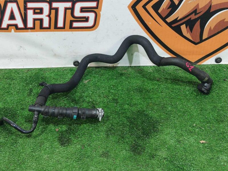 LR106822 Cooling pipe Range Rover Sport L494 (2014-2022) Used cost 30 € in stock 4 pcs.
