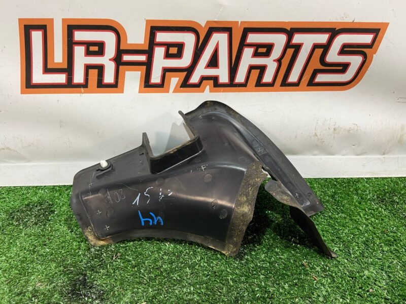 LR107342 Trunk loop lid left RANGE ROVER VELAR (L560) Used cost 13 € in stock 3 pcs.