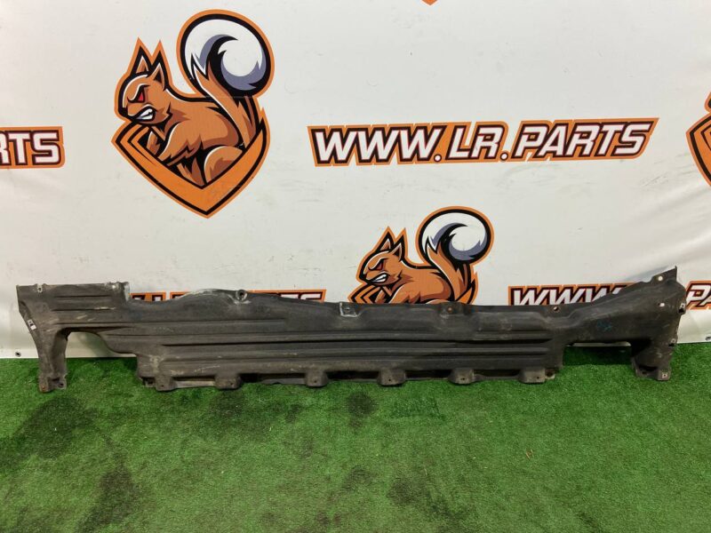 LR108323 Protection of the threshold of the right RANGE ROVER SPORT (L494) 2013- Used cost 120 € in stock 6 pcs.