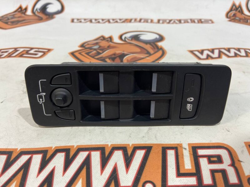 LR109008 Front driver's door window lifter button block Land Rover Discovery Sport L550 (2015-) Used cost 70 € in stock 3 pcs.