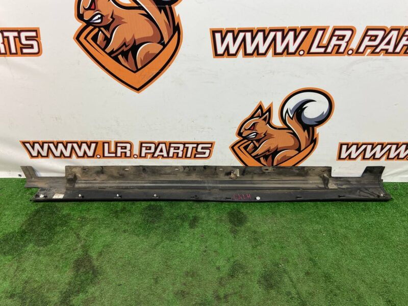 LR110603 Door sill molding left Range Rover Sport L494 (2014-2022) Used - Image 17