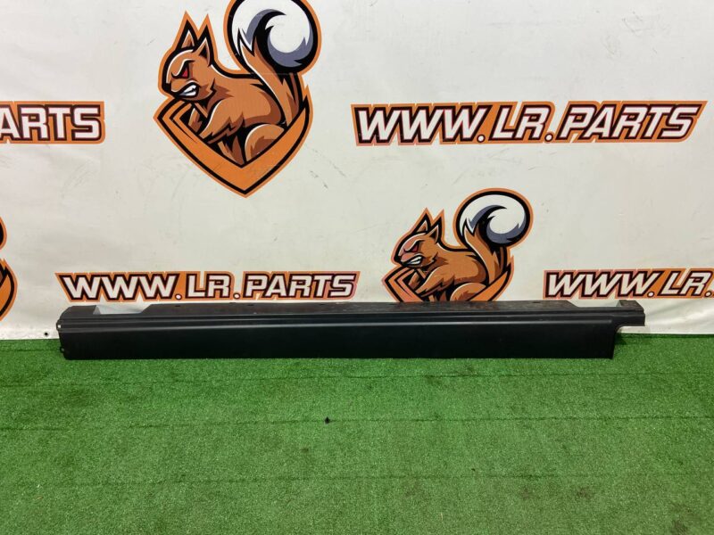 LR110603 Door sill molding left Range Rover Sport L494 (2014-2022) Used - Image 22