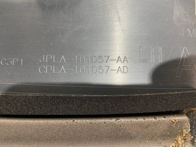 LR110603 Door sill molding left Range Rover Sport L494 (2014-2022) Used - Image 24