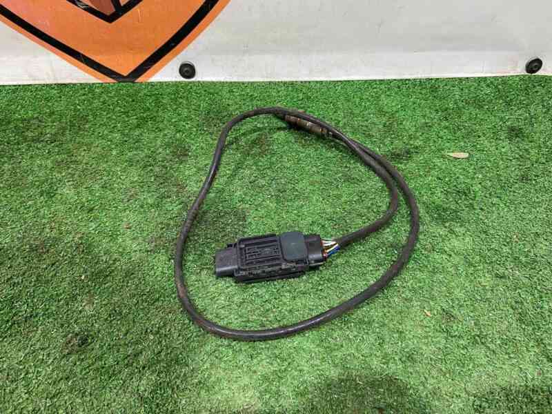 LR112139 Nox Filter Temperature Sensor Range Rover Velar L560 (2018-) Used cost 200 € in stock 1 pcs.