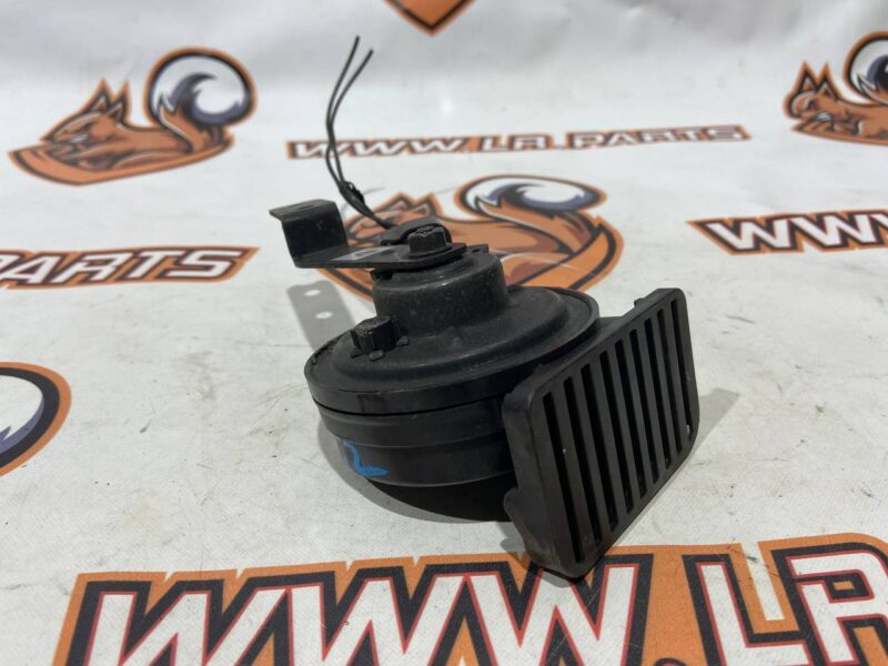 LR113190 Horn right Land Rover Discovery 5 used cost 40 € in stock 5 pcs.