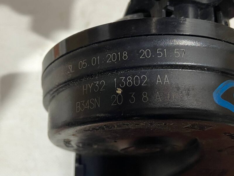 LR113191 Horn left Land Rover Discovery 5 L462 used - Image 14