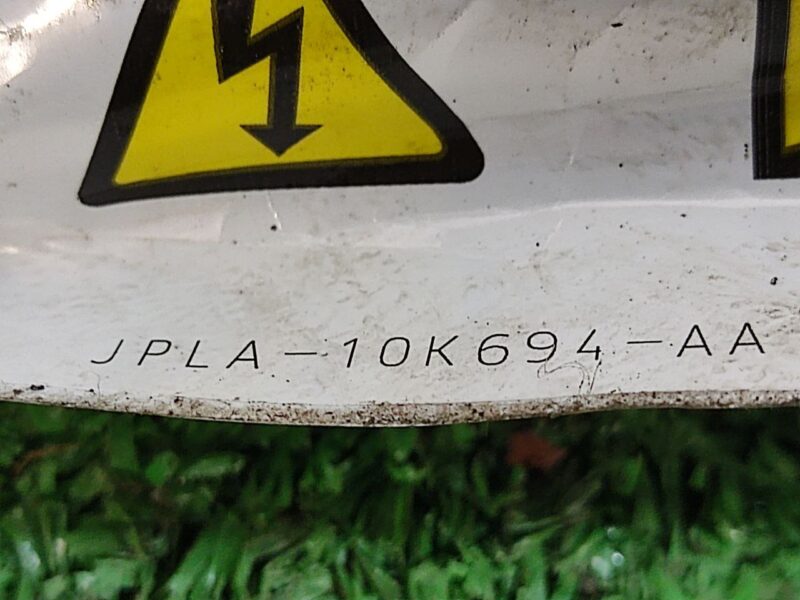 LR113219 Negative terminal with sensor LAND ROVER DISCOVERY 5 Used cost 25 € in stock 3 pcs.
