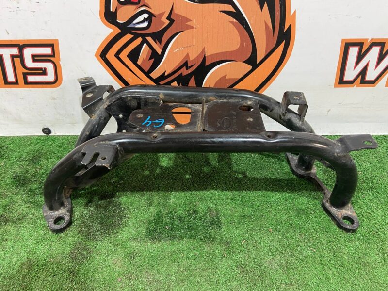LR113253 Transmission support Range Rover Sport L494 (2014-2022) Used cost 85 € in stock 4 pcs.