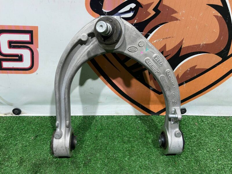 LR113262 Front suspension arm, right upper Land Rover Discovery 5 L462 (2017-) Used - Image 22