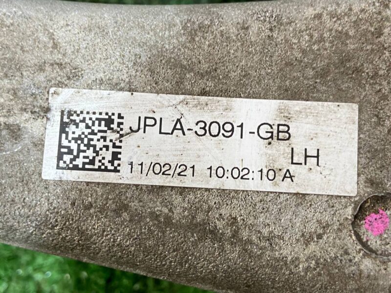 LR113268 Front left upper control arm Range Rover Sport L494 (2014-2022) Used cost 80 € in stock 10 pcs.