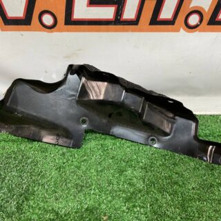 LR114223 Engine compartment insulator Used Land Rover Discovery Sport L550 (2015-) cost 16 € in stock 1 pcs.