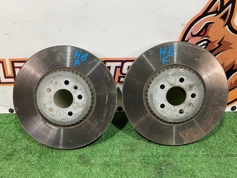 LR115006 Front Brake Disc D349mm Land Rover Discovery Sport L550 (2015-) Used cost 201 € in stock 2 pcs.