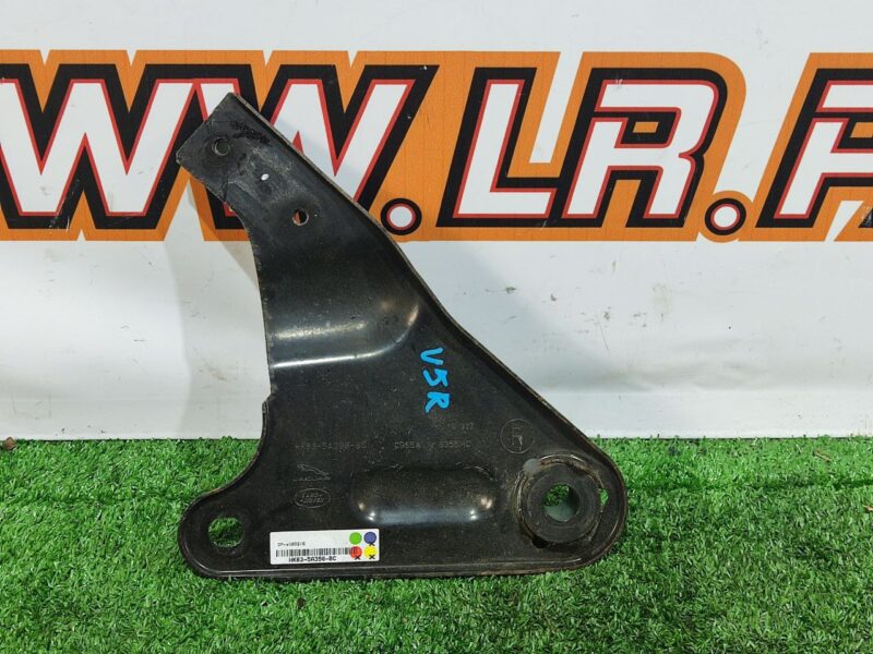 LR115109 Reinforcement right Range Rover Velar L560 (2018-) Used cost 40 € in stock 3 pcs.