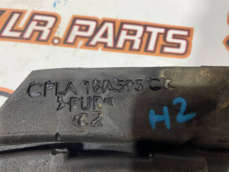 LR115141 Wing seal left Range Rover Sport L494 (2014-2022) used cost 10 € in stock 2 pcs.