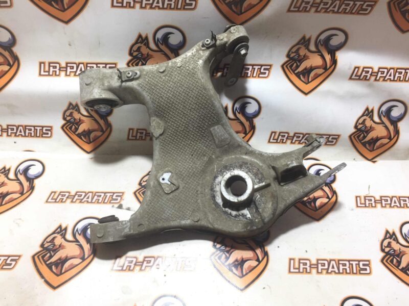 LR116284 Rear right lower control arm Range Rover Velar L560 (2018-) Used - Image 20
