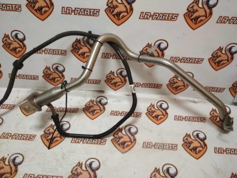 LR116345 Fuel tank neck RANGE ROVER SPORT (L494) 2013- Used cost 150 € in stock 2 pcs.
